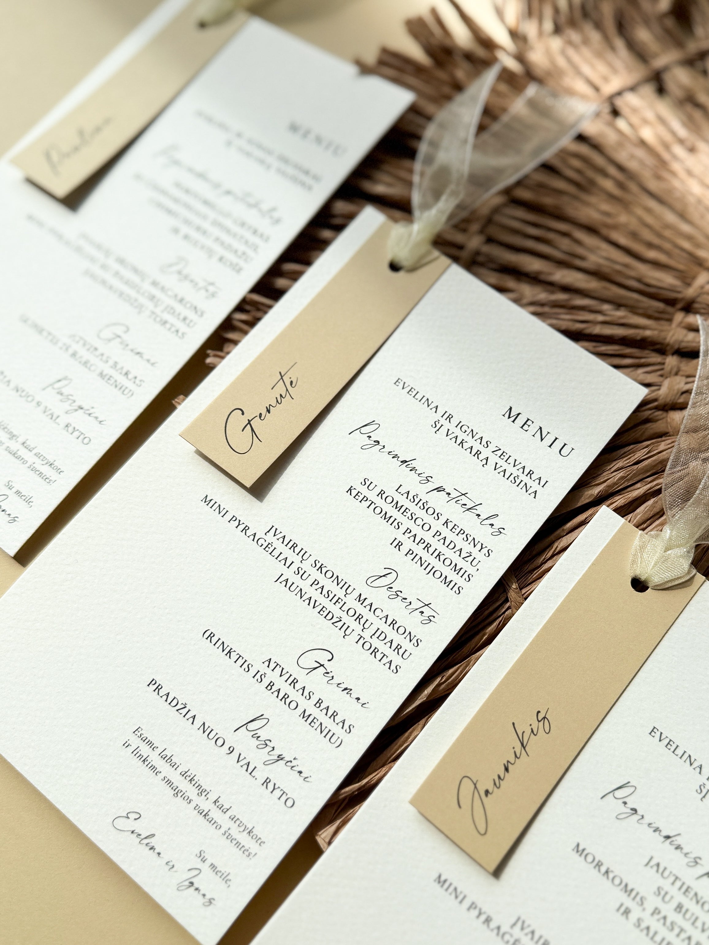 Stalo kortelės "ELLIE"