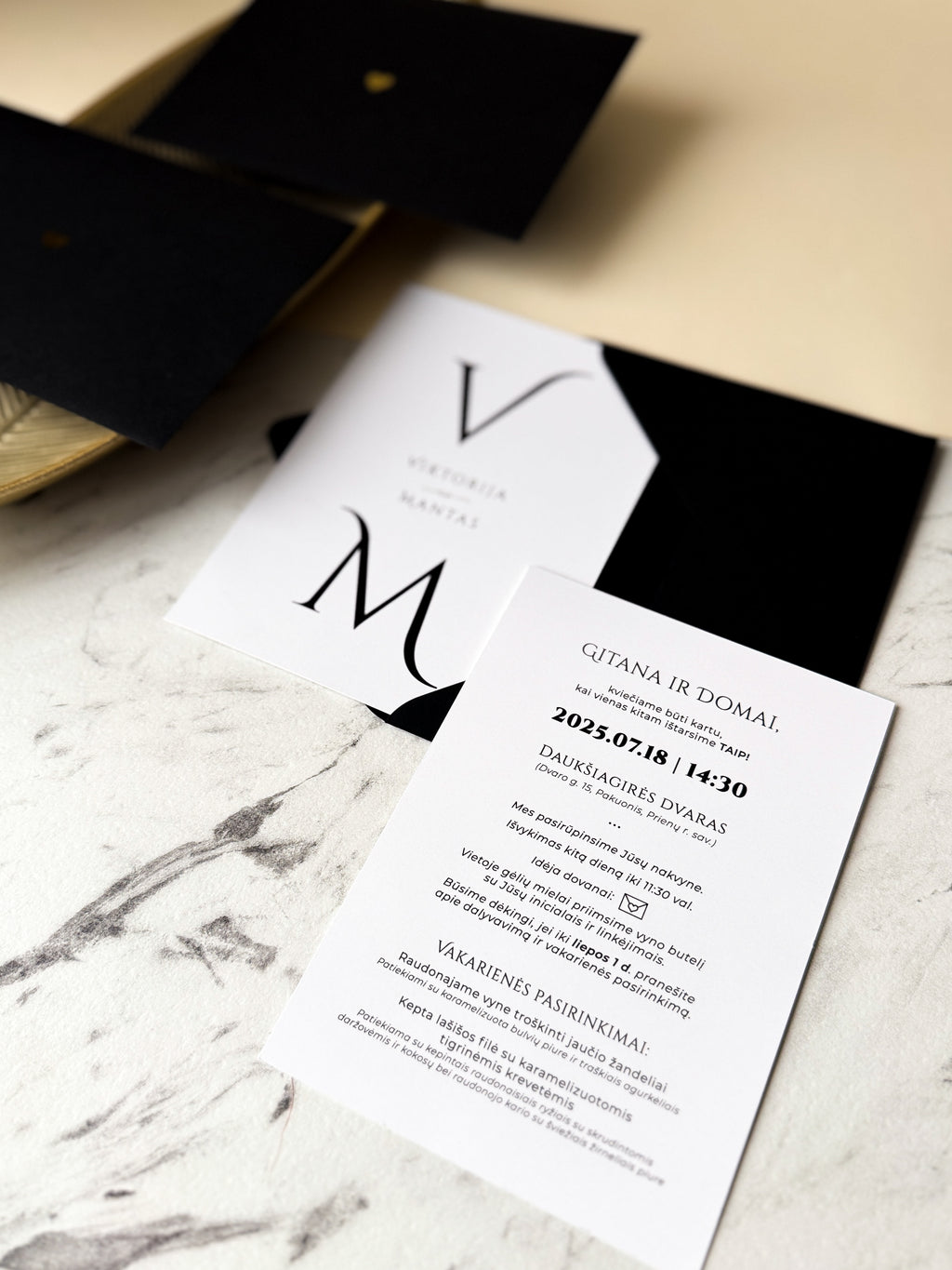 Kvietimai „MINIMAL HEART“